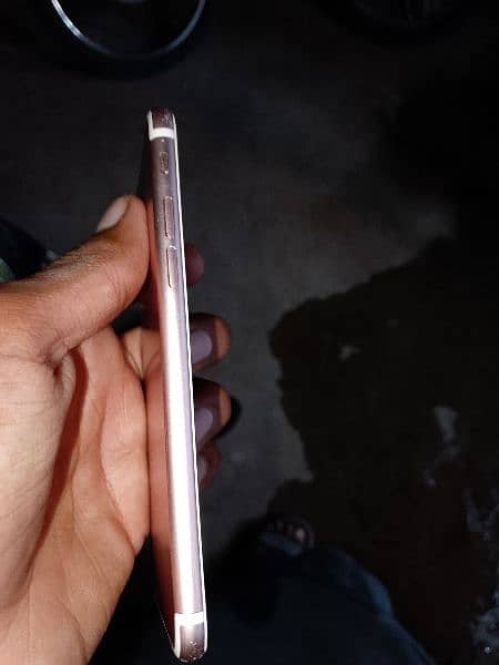 iphone 7 for sale urgent 2