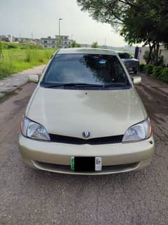 Toyota Platz 1999