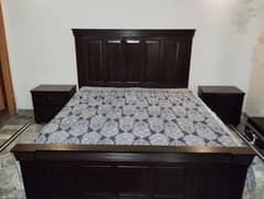 King Size bed set for sale 0