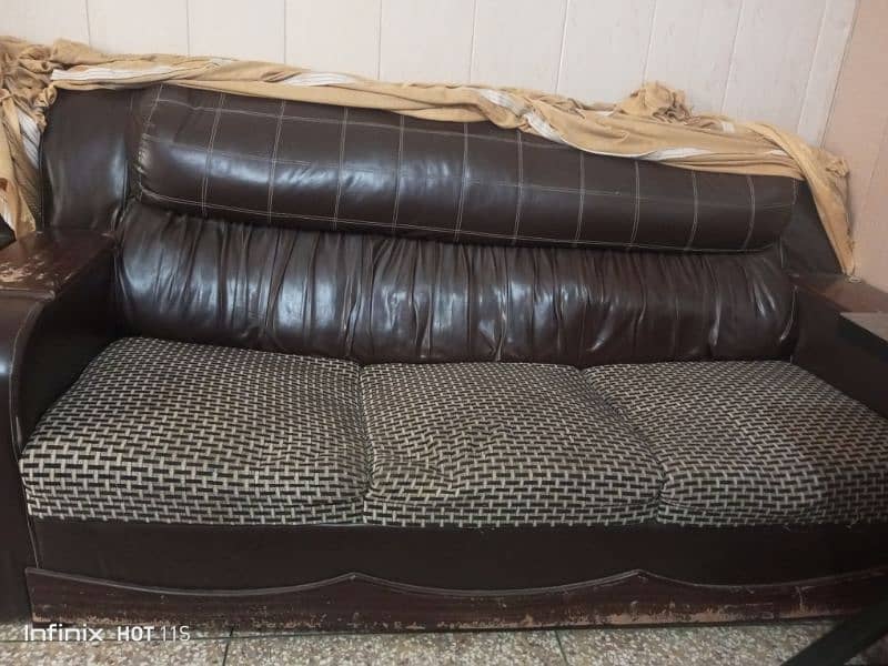 Brown Poshish Sofa 6 Seater 1