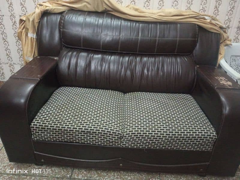 Brown Poshish Sofa 6 Seater 3