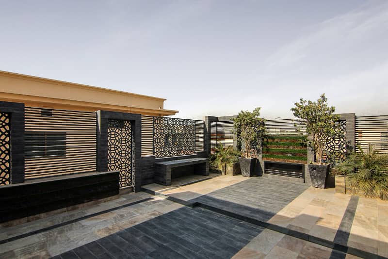 1 Kanal Sligthly Used Like Brand New Luxury Bungalow For Sale In DHA Phase 5 Prime Location 15