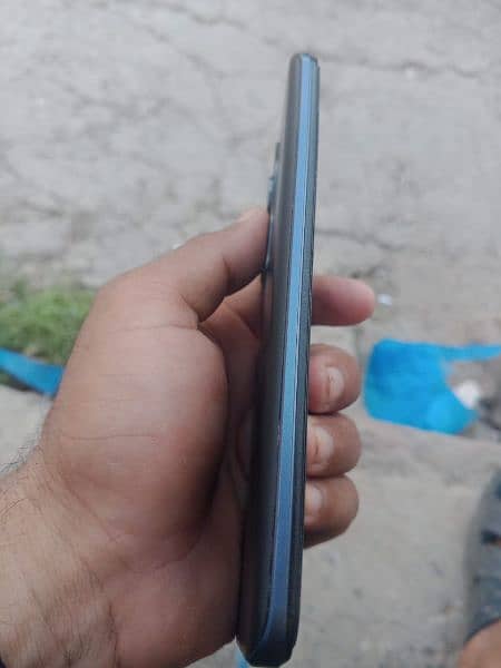 Vivo y55 +8+8+128+open the affair good condition exchange possible 10