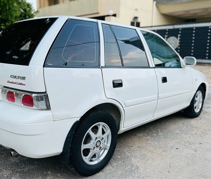 Suzuki Cultus VXL 2016 5