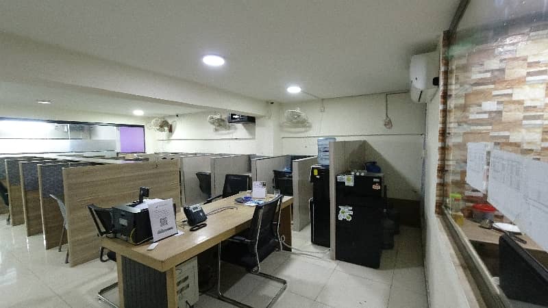 Unoccupied Office Of 1056 Square Feet Is Available For sale In Blue Area 14