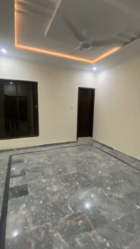 5 Marla Frist floor available for rent in phase 4a 7