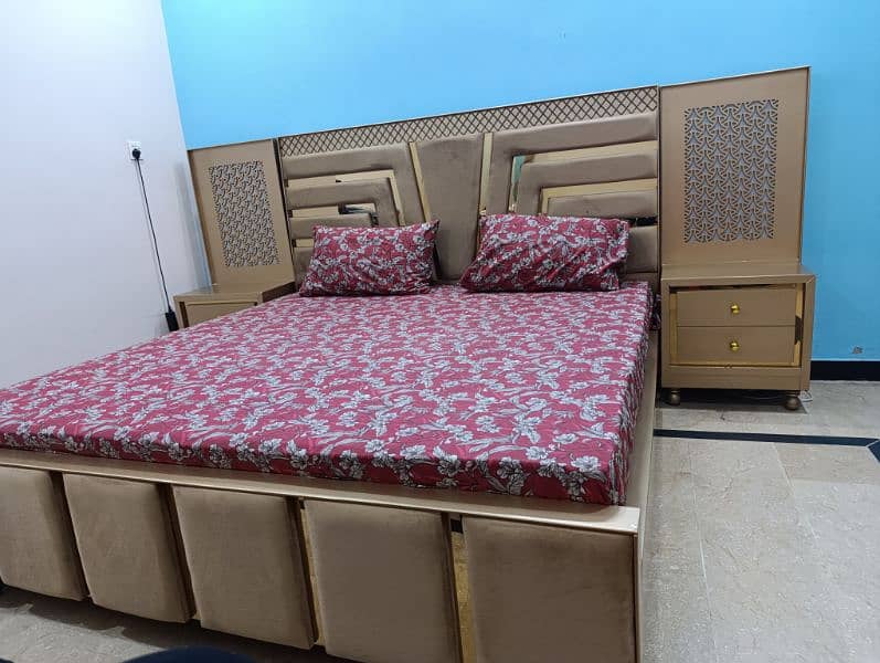 NEW BED SET WITH SIDE TABLES AND DRESSING TABLE *MATTRESS NOT INCLUDED 2