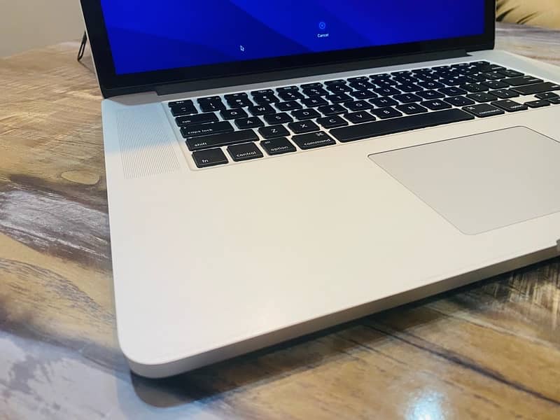 MacBook Pro 2015 Mid 6