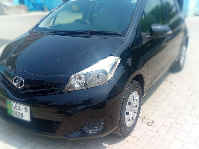 Toyota Vitz 2015 6