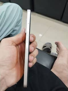 Oppo f21 Pro 0