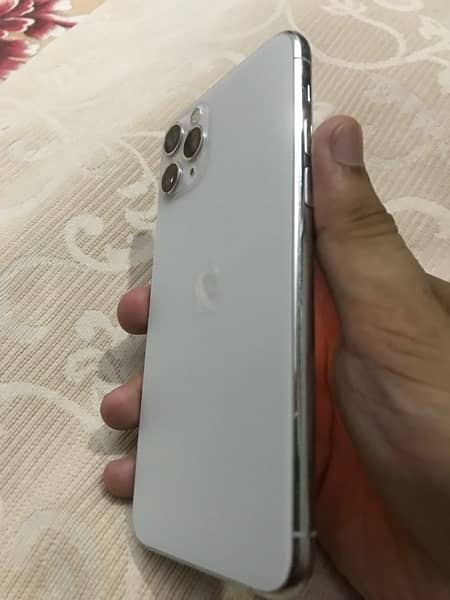 iphone 11pro Factory unlock 64gb 1