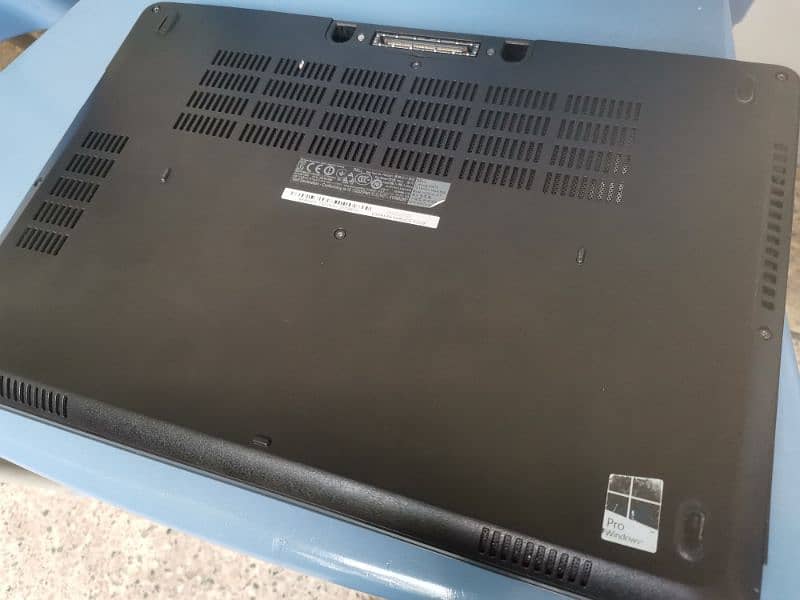 Dell laptop i7 6 Generation 8gb Ddr4 Ram 1