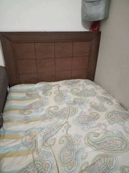 single bed for sell 0