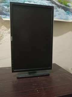 Dell 75hz Monitor , LCD ,TV box installed