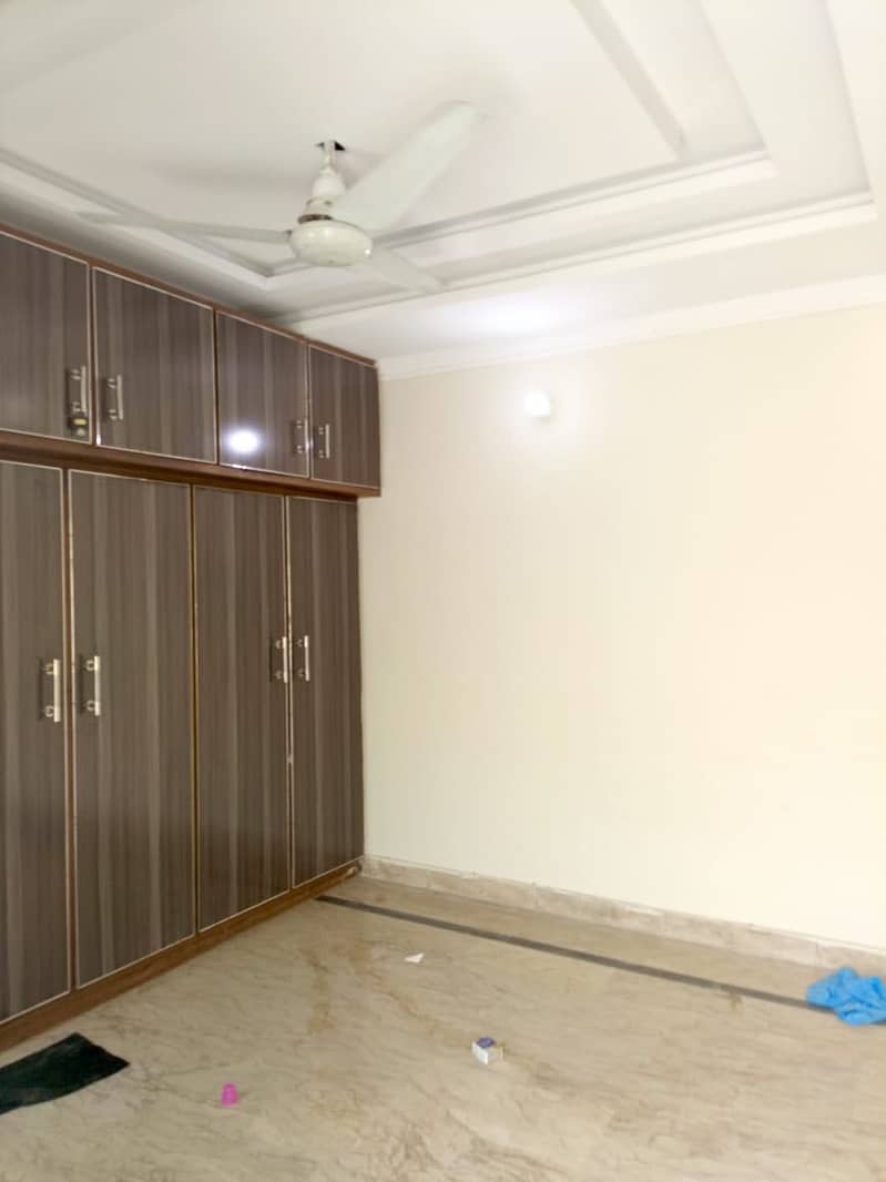 5 Marla Upper Portion For Rent In Johar Town 10