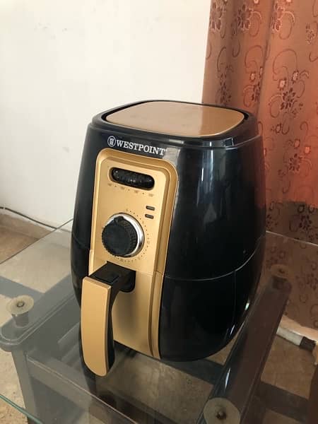 Westpoint - Air Fryer 3.5 Liter - WF-5255 - 1425 Watts 1