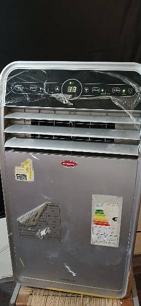 EuropAce portable AC condition 10/10.1 month use only 4