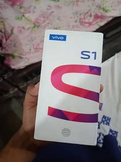 vivo s1