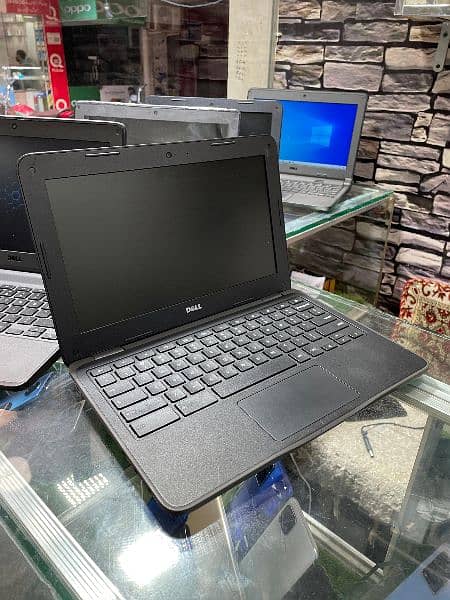 Dell laptop 3180 0