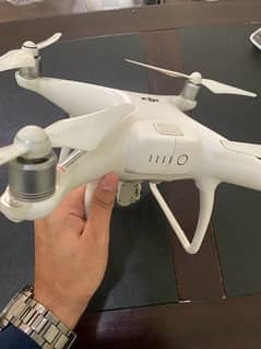 dji Phantom 4 drone with 3 Original Batteries Original Charger&Bag