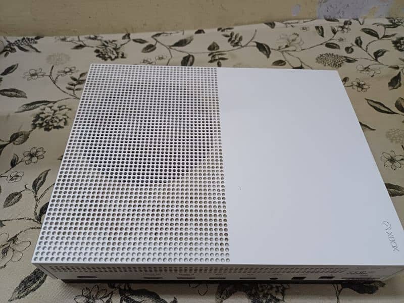 xbox one s 500 gb 4