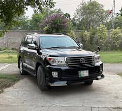 *Land cruiser zx  2010