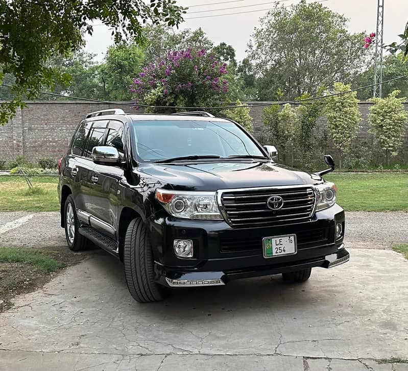 *Land cruiser zx  2010 0