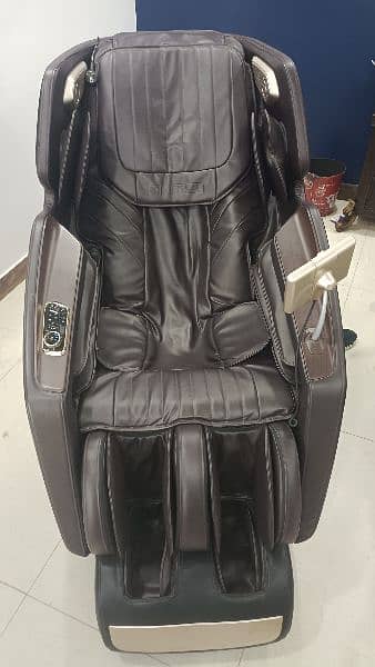 JC BUCKMAN MASSAGE CHAIR 7