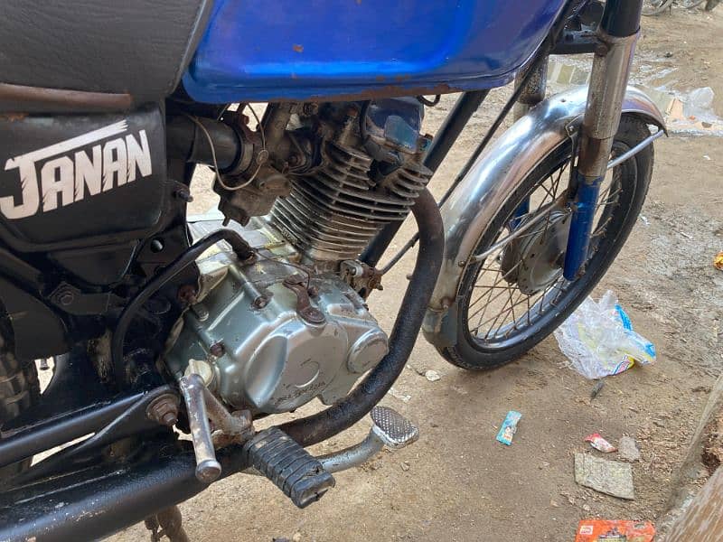 Honda 125  03442402393 3