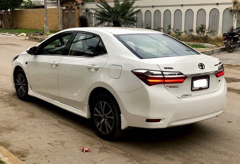 Toyota Corolla Altis 2020 4