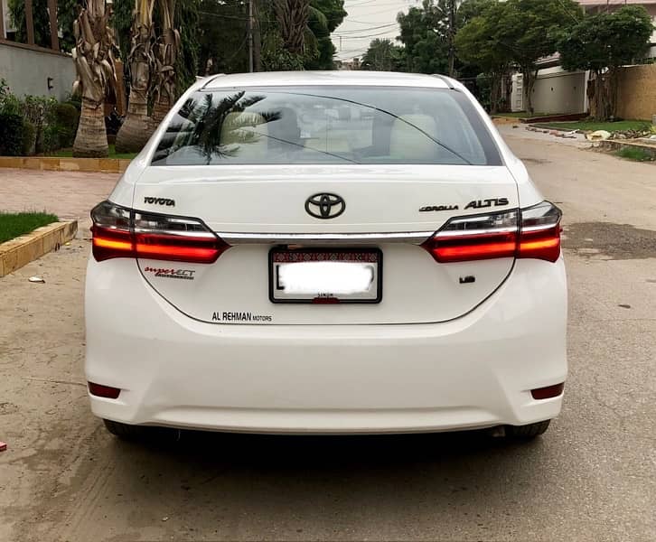 Toyota Corolla Altis 2020 6