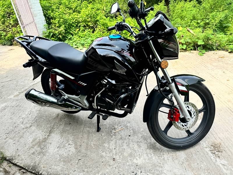 Honda cb 150 2023 6