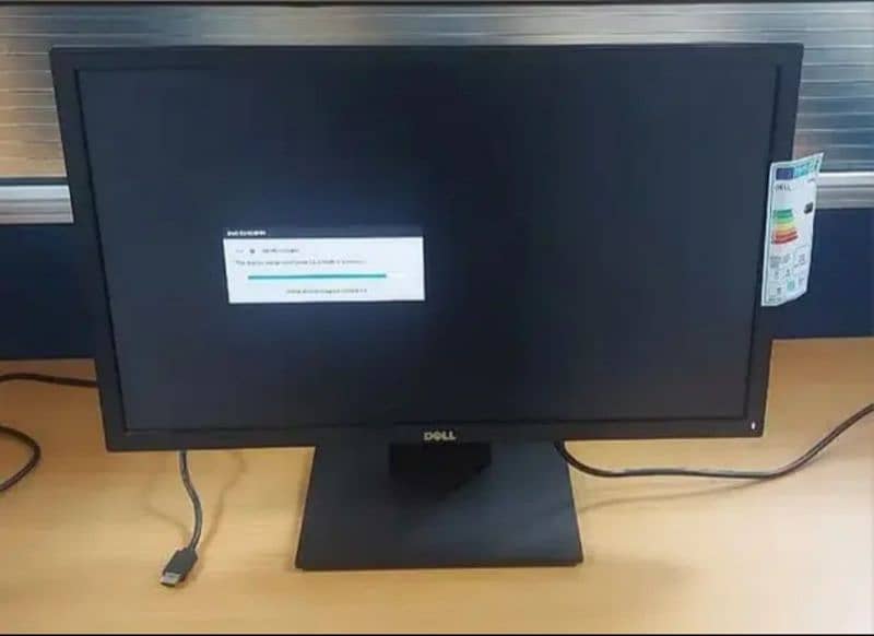 Dell 24" LED Monitor Screen | E2418HN 1