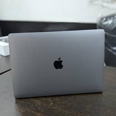 MacBook