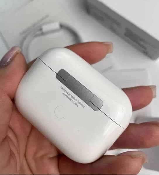 airpods second generation 4