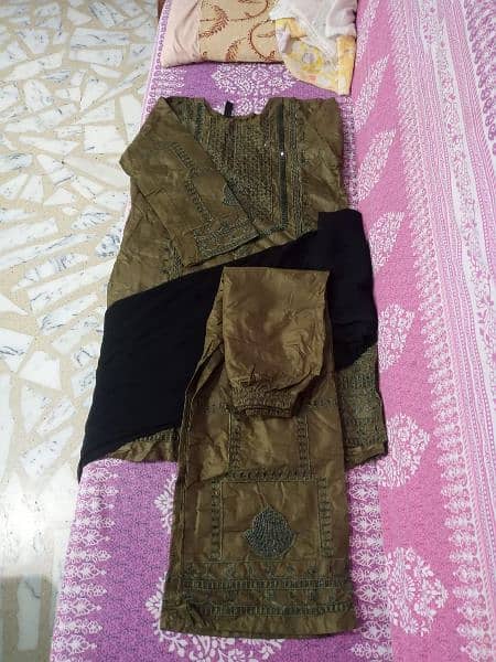 3 Saree and 1 Maxi 17