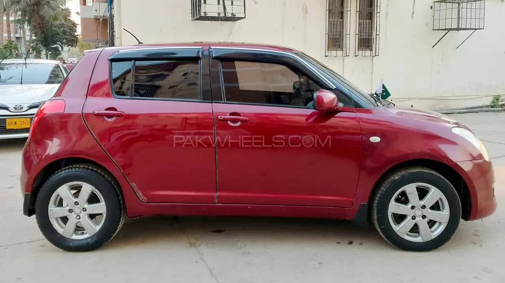 Suzuki Swift DLX Manual 2015 4