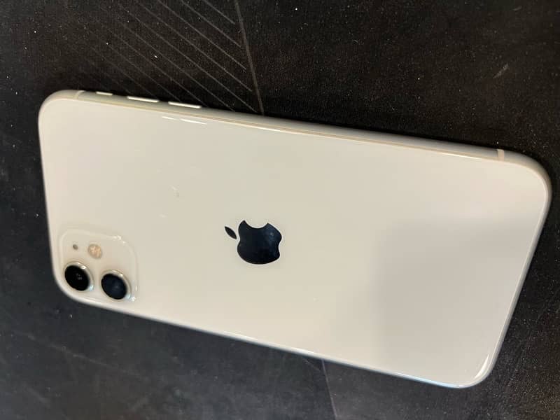 Iphone 11 Non Pta 128 GB 1