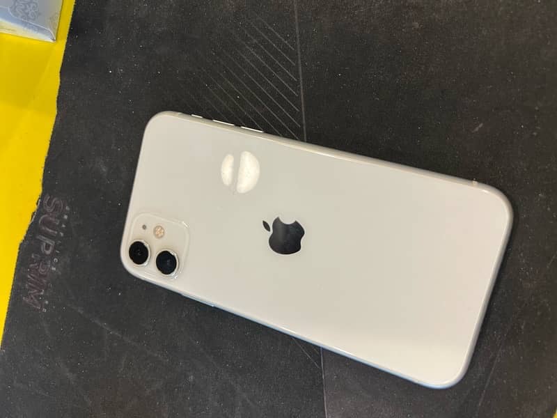 Iphone 11 Non Pta 128 GB 3