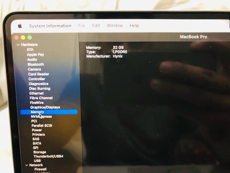 macbook pro m1 2021 2