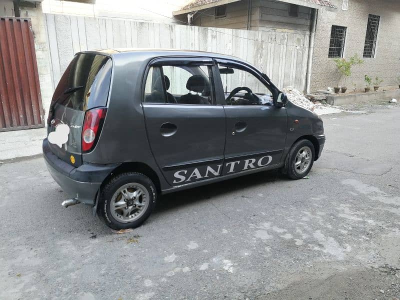 Santro Club (2005)btr Mehran,Cultus,Alto,Cuore,City,Civic,corolla,Vitz 12