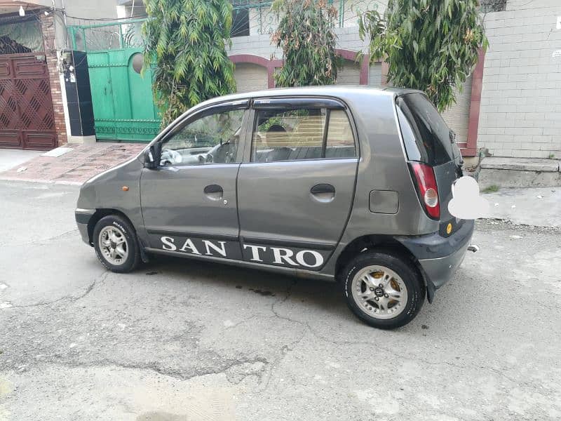 Santro Club (2005)btr Mehran,Cultus,Alto,Cuore,City,Civic,corolla,Vitz 15