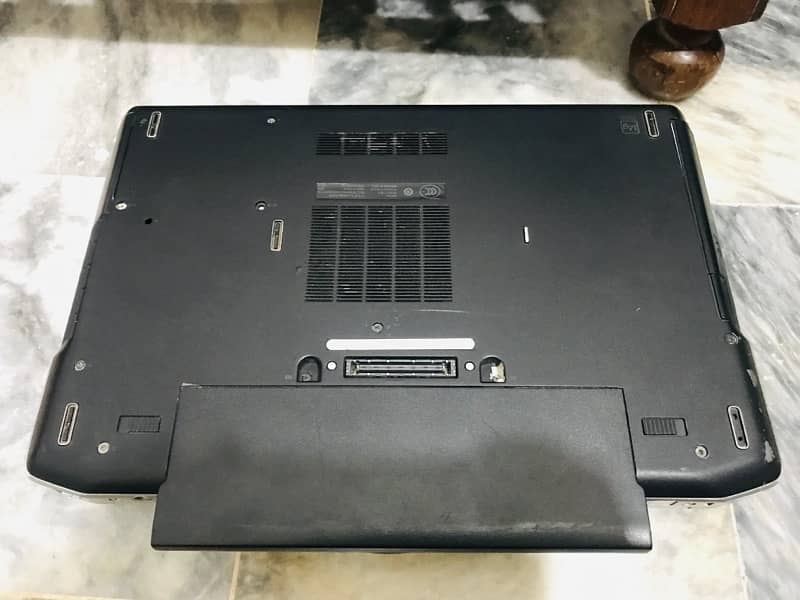 Dell Latitude E6420 (Core i 5) 3