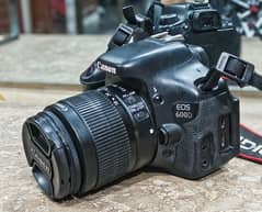 Canon 600D DSLR with Extra 70-300MM Lens, 2 Batteries, Bag & Charger