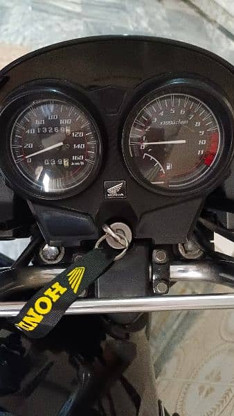 Honda cb125f spacial Addition outclass. 6