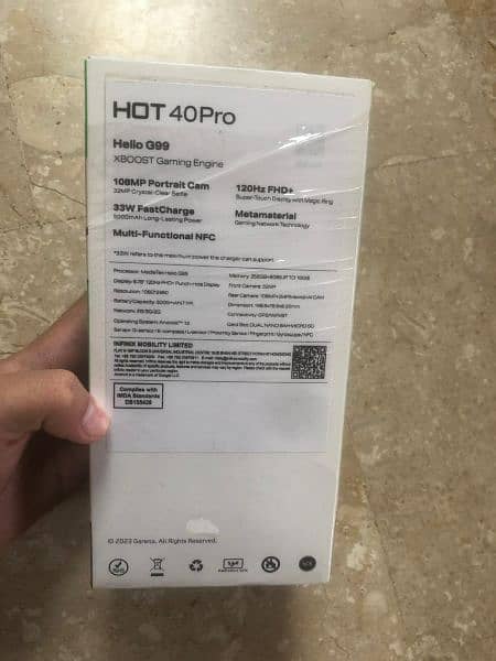 Infinix Hot 40 pro 7