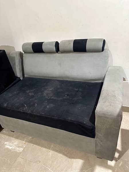 L Shaped sofa 1