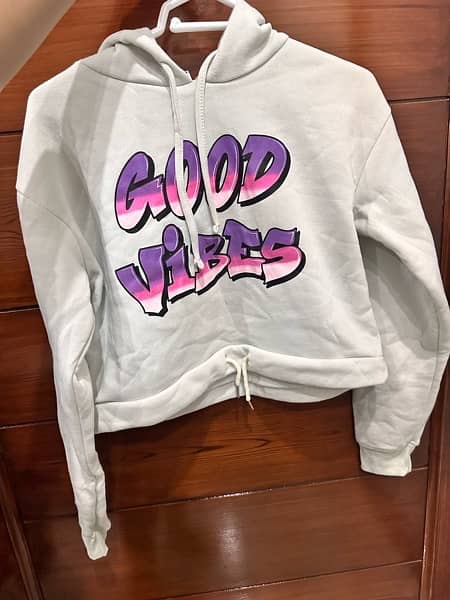 crop top hoody brand new 2