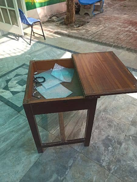 Student Table wooden 1