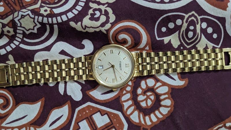 Tissot original watch used condition with box import kuwait 0